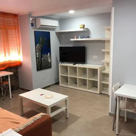 Precioso Apartamento Economico Y Limpio Cadiz